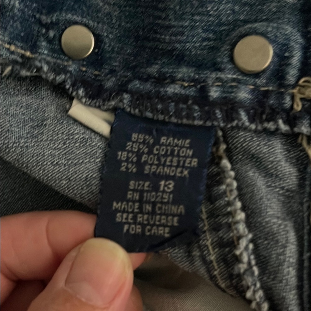 Blue Angels Capri Jeans - Picture 3 of 9